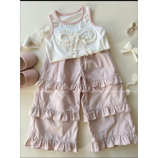 طقم صيفي انيق وبارد ٢-٦ سنوات لون بيج 