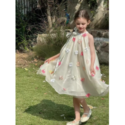 فستان بناتي فاخر مزين بالورود 