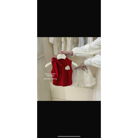 طقم بناتي انيق ٢-٦ سنوات 