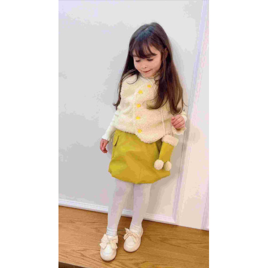 طقم بناتي كيوي 