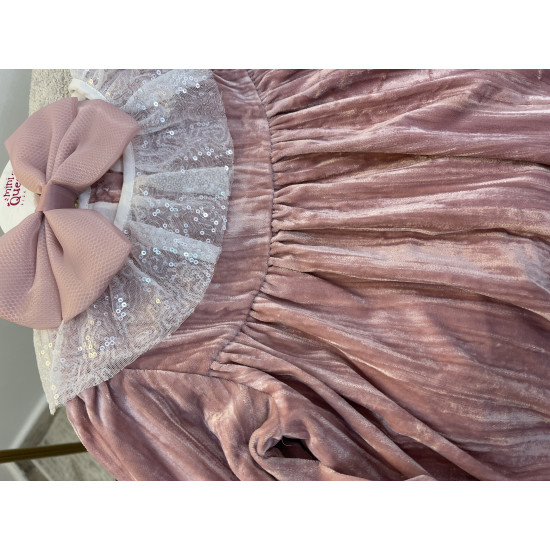 فستان مخمل وردي 