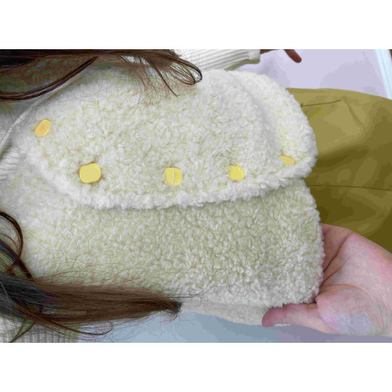 طقم بناتي كيوي 