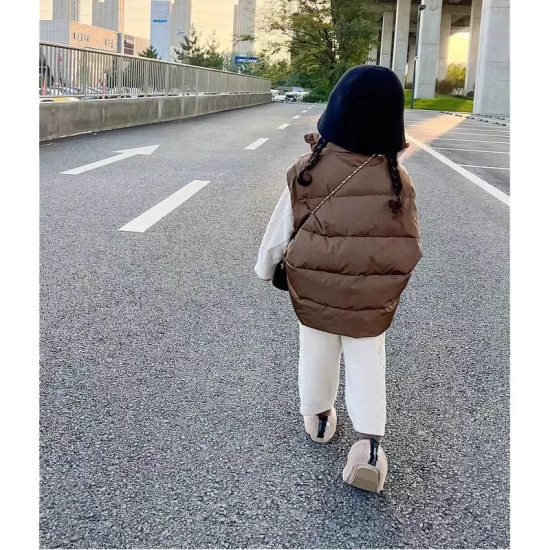 طقم صوف تريكو  لون بيج مع فست نفخ لون بني 