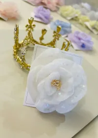 وردة لون ابيض
