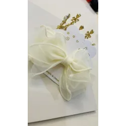 فيونكة لون اصفر