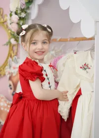 فستان أميرة اللؤلؤ