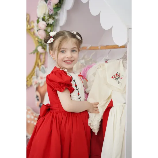 فستان أميرة اللؤلؤ